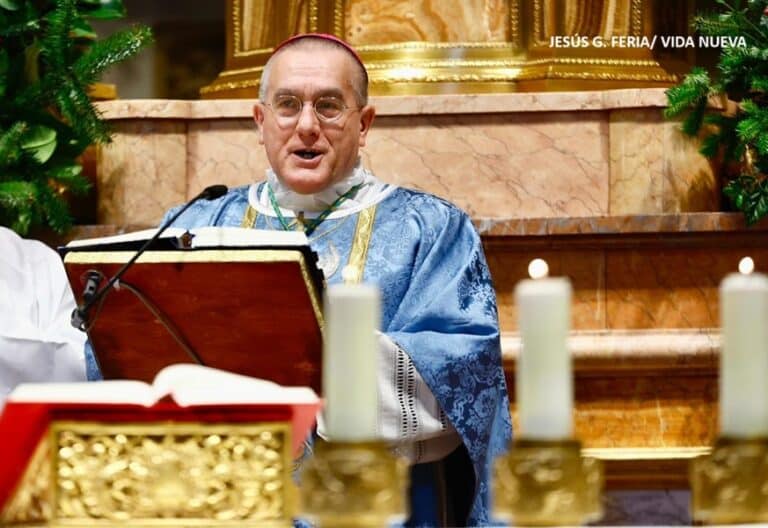 El nuncio Piero Pioppo, en la basílica de San Miguel. FOTO: JESÚS G. FERIA / VIDA NUEVA