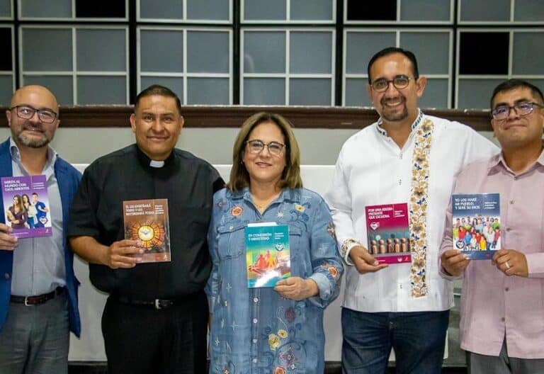 Presentación de 'Caminar juntos'