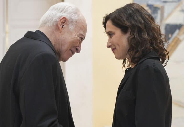 Ayuso y el cardenal Aguiar