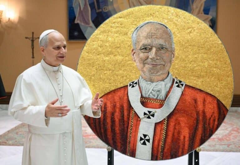 Mosaico de León XIV