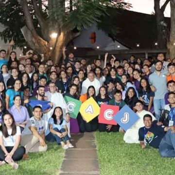 El cardenal Adalberto Martínez le pidió a los jóvenes paraguayos dejarse moldear por Jesús