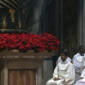 León XIV, durante la misa en la Basílica de San Pedro