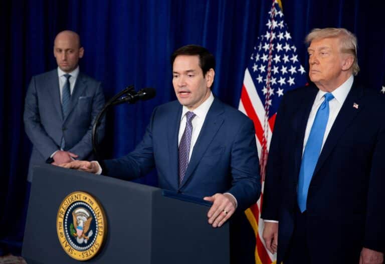 El estadounidense Marco Rubio mueve ficha sobre Venezuela con una llamada al cardenal Parolin