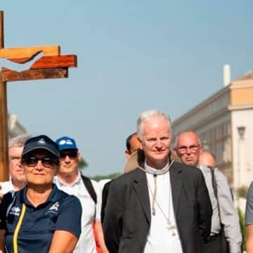 Milán se prepara para acoger la cruz de los Juegos Olímpicos de invierno