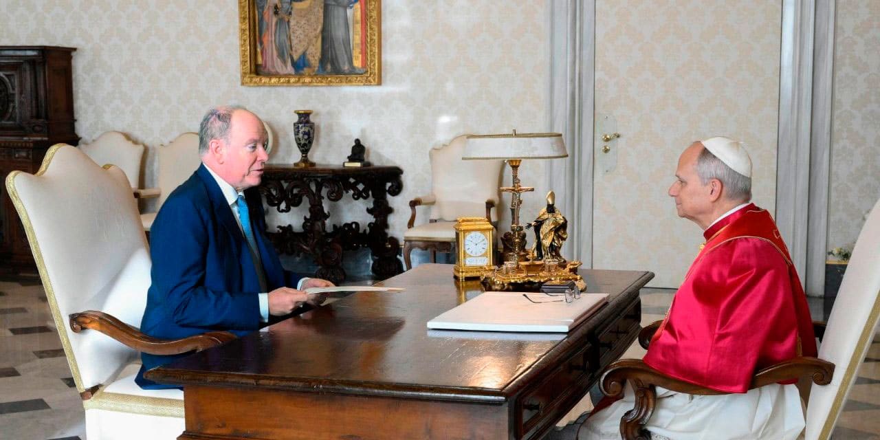 Alberto de Mónaco, con el papa León XIV