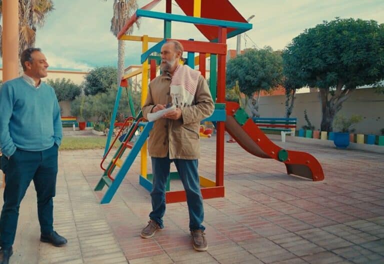 El misionero oblato Mario León Dorado, junto a Telmo Aldaz de la Quadra-Salcedo