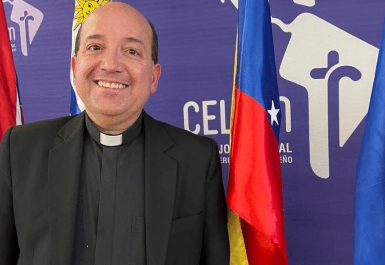 José Antonio Da Conceição,, obispo de Puerto Cabello