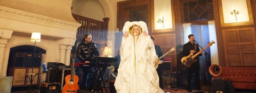 La Oreja de Van Gogh interpreta ‘Todos estamos bailando la misma canción’