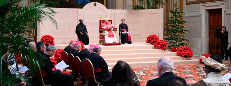 El Papa, en su primera recepción al cuerpo diplomático acreditado ante la Santa Sede