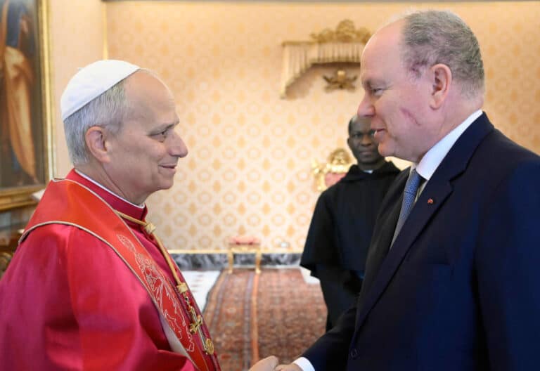 Alberto de Mónaco, con el papa León XIV