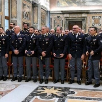 León XIV agradece a la Policía vaticana su labor durante el Jubileo y el cónclave