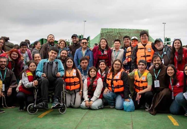 Jóvenes franciscanos chilenos comparten vivencia espiritual y fraterna