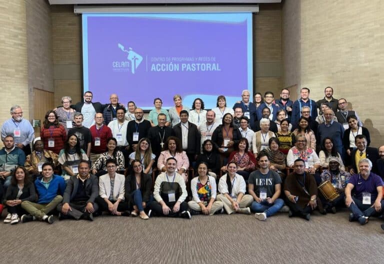 Redes, plataformas y pastorales de la Iglesia de América Latina sesionan en Bogotá para