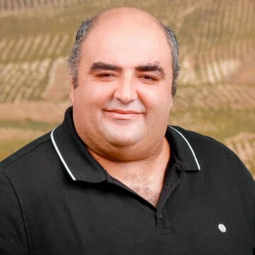 Custodio, exvareador y escritor