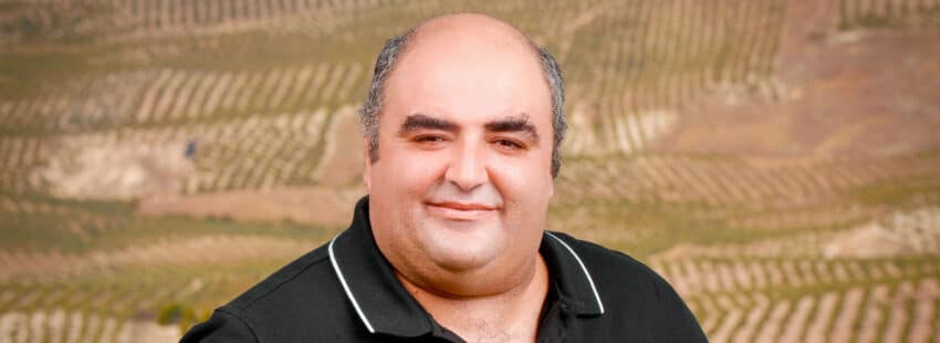 Custodio, exvareador y escritor