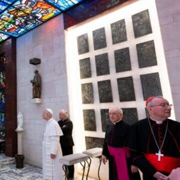León XIV ya ha hecho las maletas y ya ha dormido por primera vez en el Palacio Apostólico