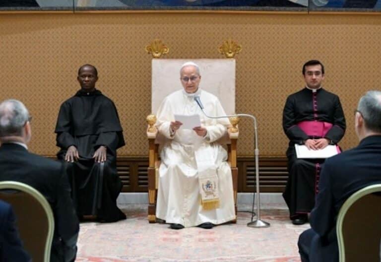 León XIV: “La salud no puede ser un lujo para pocos”