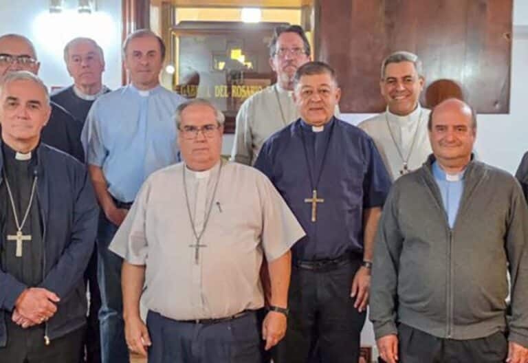 Los obispos de Córdoba se comprometen a prevenir, acompañar y transformar la realidad