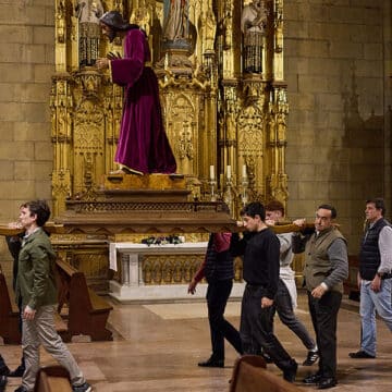 Un grupo de laicos ha retomado las procesiones en San Sebastián. Foto: Manuel Díaz de Rada/