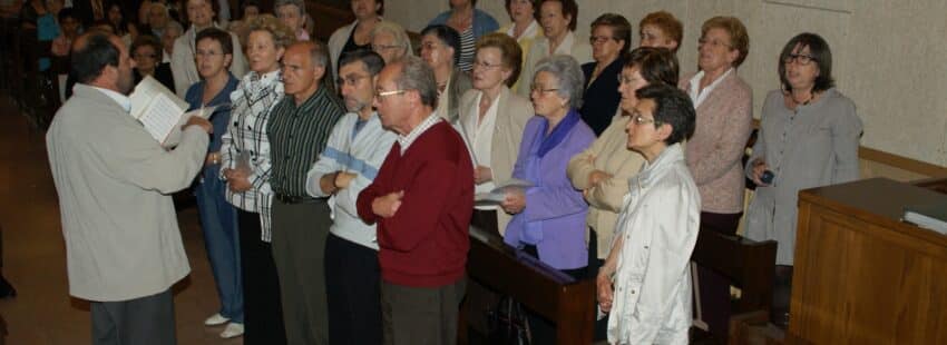 Coro en parroquia