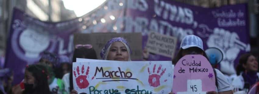 Mujeres marcha