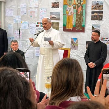 El papa León XIV visita la parroquia de la Ascensión de Nuestro Señor Jesucristo en Quarticciolo
