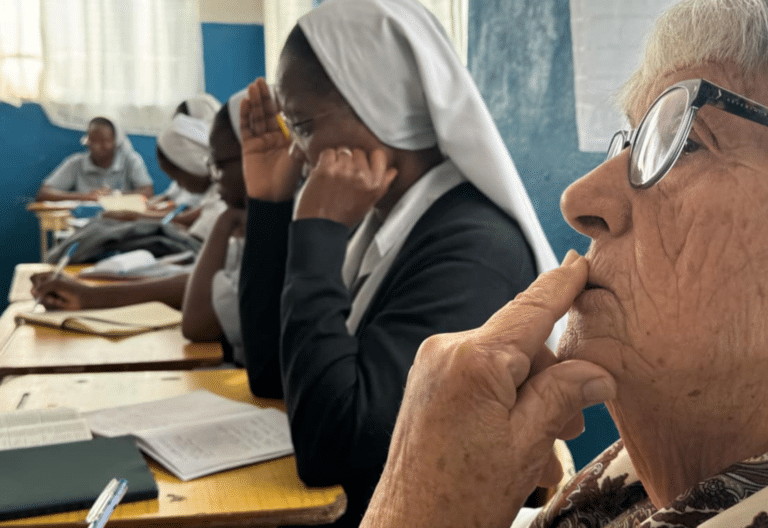 Las Hijas de la Virgen de los Dolores, en Angola