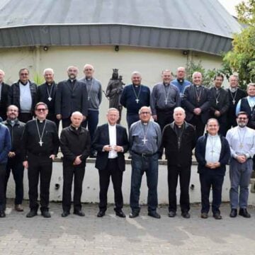 “¡Basta ya de guerra!”, exclaman los obispos chilenos