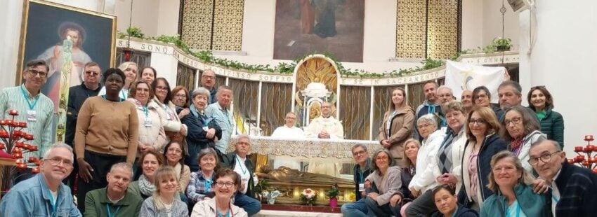 Los católicos sordos de Europa, peregrinos en Asís antes de reunirse en Valencia