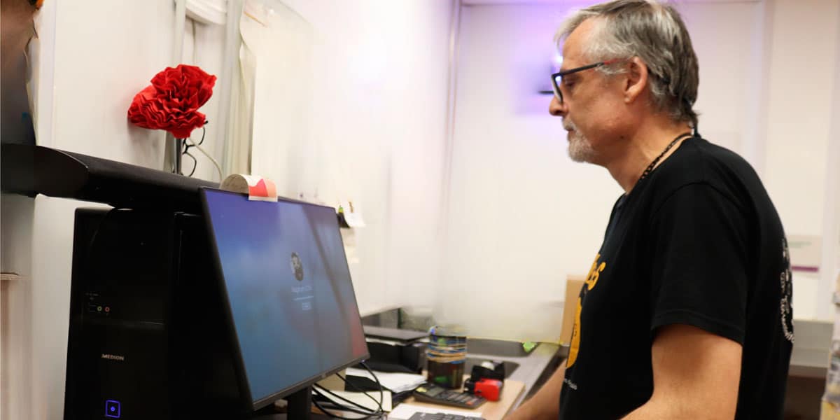 José Manuel Hernández, empleado de inserción de Cáritas Barcelona