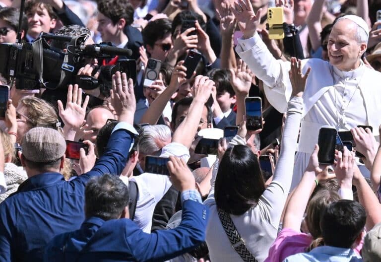 León XIV, el Domingo de Resurrección