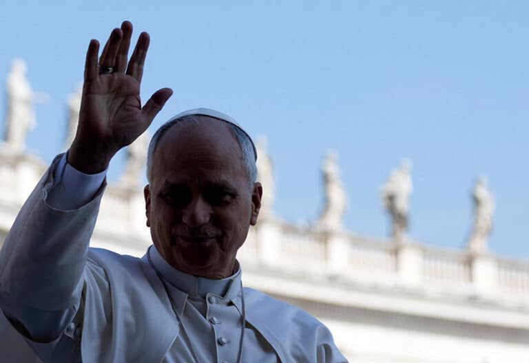 El Papa en una audiencia en la plaza de san Pedro