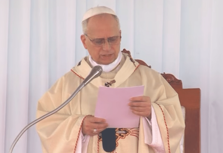 León XIV en Camerún