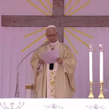 León XIV en la misa Angola del 20 de abril de 2026