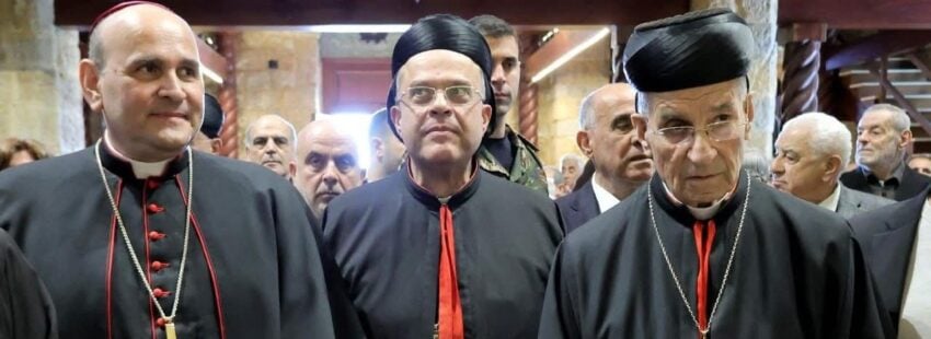 Líderes católicos en Qlayaa, Líbano