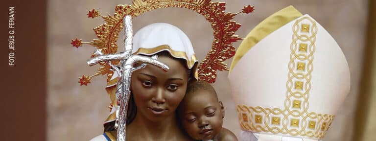 Viaje Papa a Guinea. Foto: Jesús G. Feria/VN