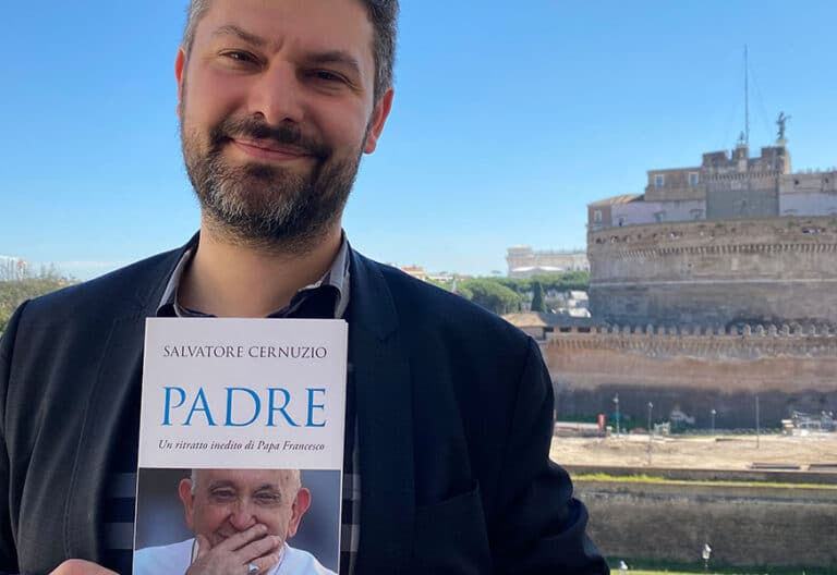 Salvatore Cernuzio, vaticanista