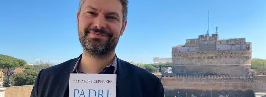 Salvatore Cernuzio, vaticanista