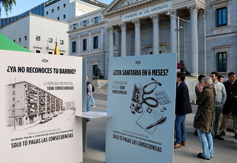 Campaña de VOX sobre la inmigración. Foto: EFE