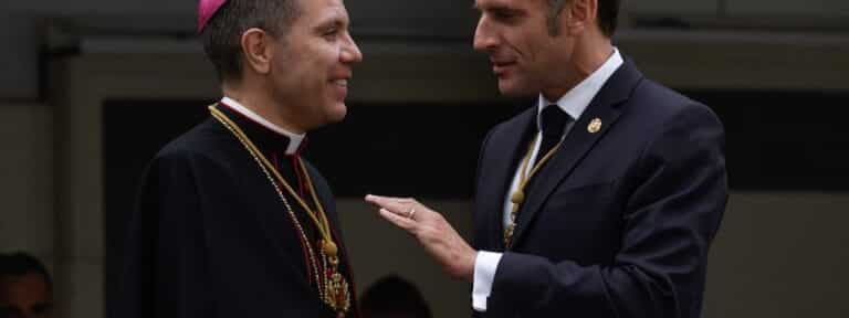 Macron con Serrano Pentinat