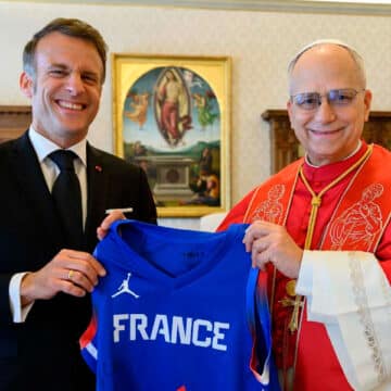 León XIV con Macron