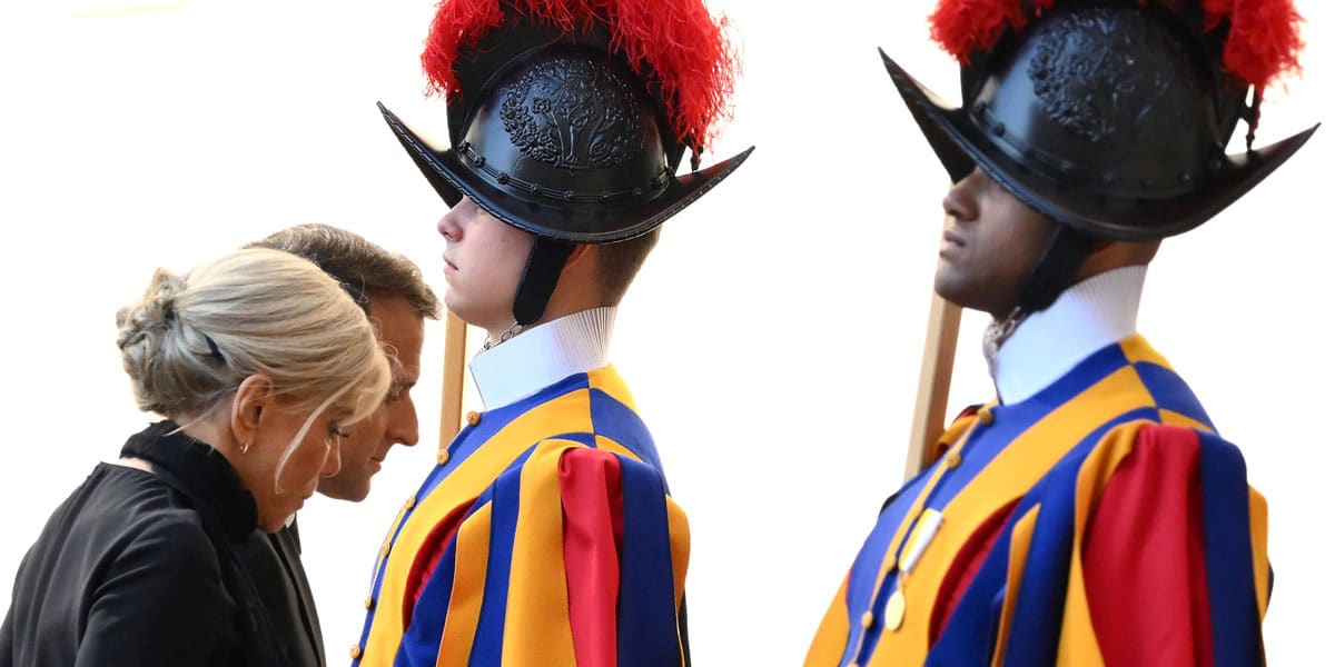 Macron en el Vaticano