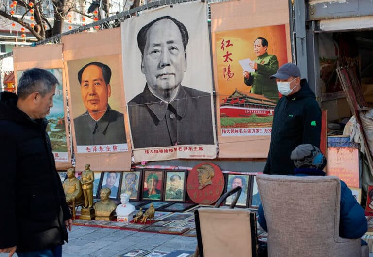 China celebra el 130 aniversario del nacimiento de Mao Zedong. Foto: EFE/Andrés Martínez Casares
