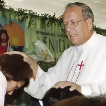 Emiliano Tardif, MSC, sacerdote canadiense y predicador de la Renovación Carismática Católica