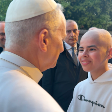 Ignacio con el Papa León XIV