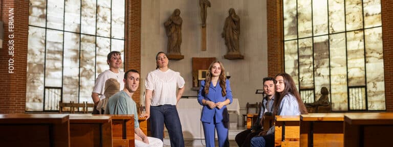 Jóvenes Españoles 2026: la generación de la fe ‘random’