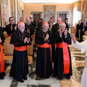 León XIV con el Dicasterio para la Evangelización