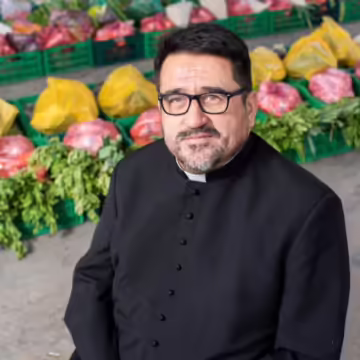 Omar Sánchez Portillo, scerdote de Lurín