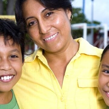 Madre e hijos