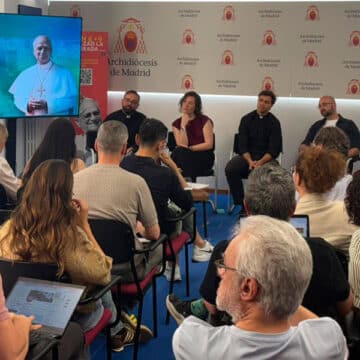 Rueda de prensa de presentación de la vigilia de jóvenes con el Papa en Madrid